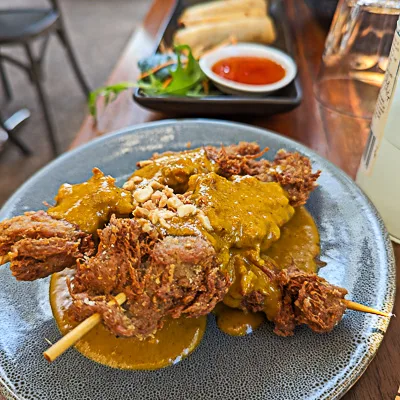 vegan food at hot chilli bean cafe coolum sunshine coast